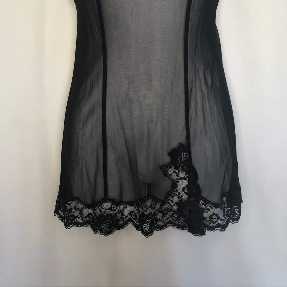 Vintage Y2K Victoria’s Secret Black Lace Nightgown - Picture 3 of 10